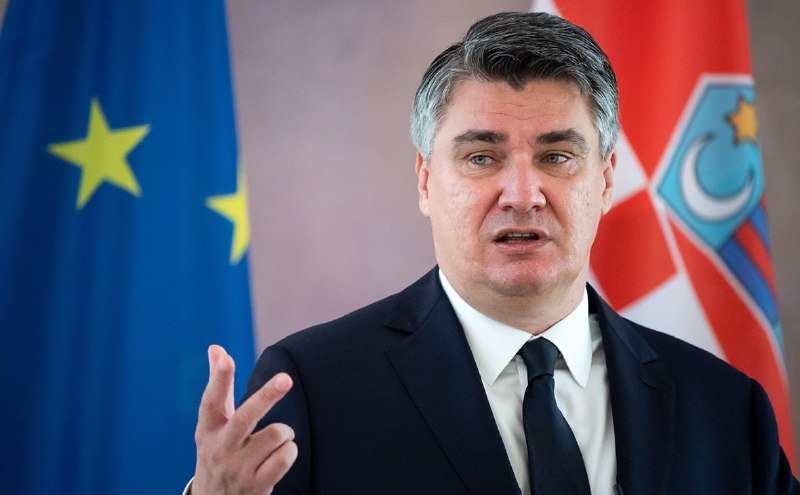 Миланович призвал Трампа не ставить интересы выше прав народа Гренландии