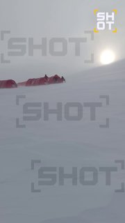 Российские альпинисты заблокированы на вулкане в Антарктиде