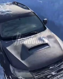 Камчатка: жители откапывают машины из-за сильного снегопада