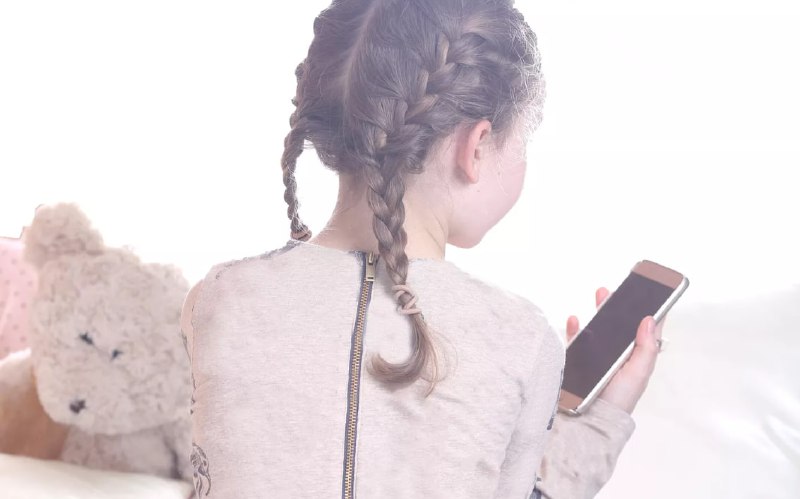 В Казахстане планируют запретить детям доступ в соцсети