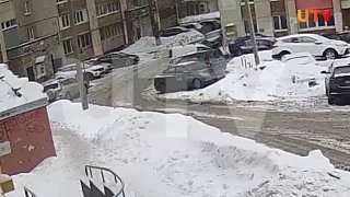 Нападение в гимназии в Уфе: кадры с места происшествия