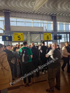 Задержка рейса из Красноярска во Вьетнам из-за холода