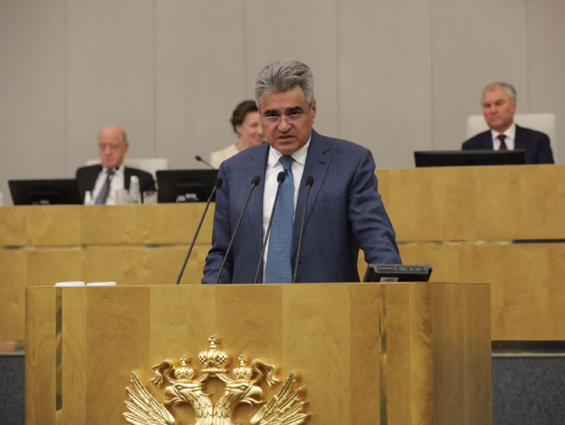 Нечаев призвал депутатов снизить давление на бизнес и граждан