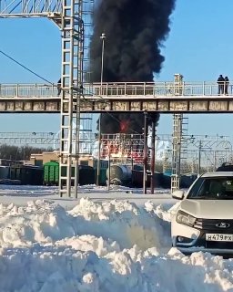 В Тамбовской области сошли с рельсов и взорвались вагоны с бензином