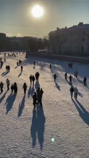 Погода в Санкт-Петербурге: сильный мороз и вайб замерзшей Фонтанки