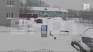 Взрыв бензовоза на заправке в ХМАО: есть пострадавшие