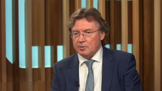 Жизнь с родителями влияет на демографию из-за проблем с жильем