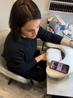 Тихановская ищет косметолога и тренера по боксу в Польше