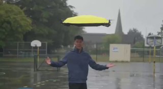 Летающий робо-зонт из Канады