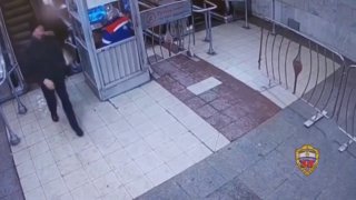 В Москве на станции метро "Пушкинская" зафиксирована драка