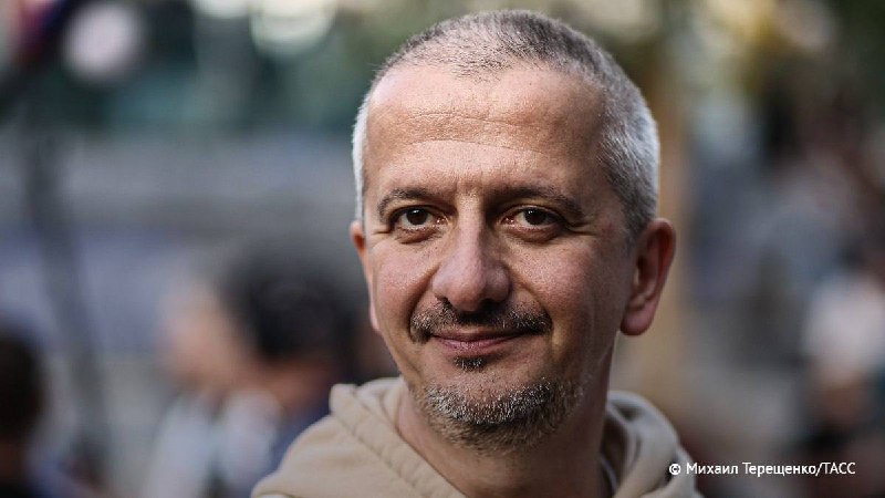 Богомолов ушел с поста и. о. ректора Школы-студии МХАТ