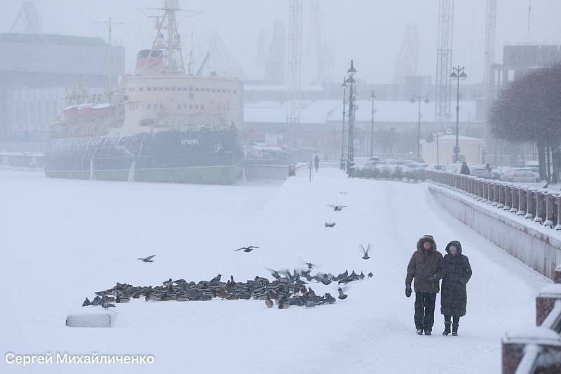 В Петербурге ожидается сильный снегопад и мороз в День всех влюблённых