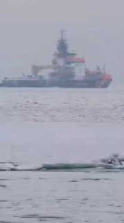 Российский ледокол может спасти немецкие суда, застрявшие во льдах, несмотря на санкции