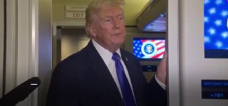 Трамп может пересмотреть решение о поставках оружия Тайваню