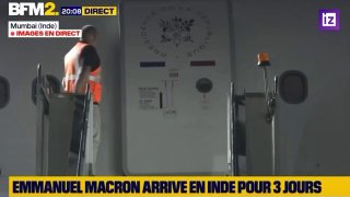 Макрон оставил супругу одну перед дверью самолета
