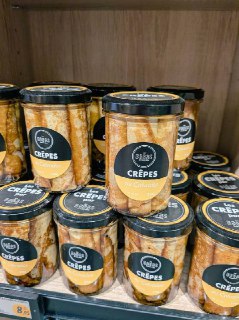 Во Франции продают блинчики с алкоголем