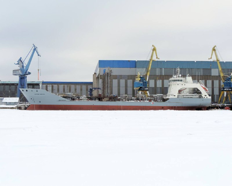 Достройка танкеров проекта 23130