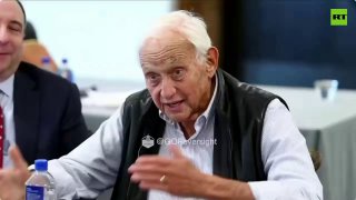 Адвокат угрожал миллиардеру Векснеру во время показаний по делу Эпштейна