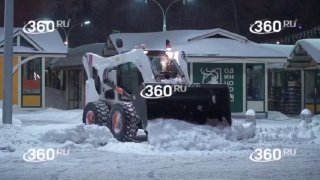 Одинцово готовится к новому дню после расчистки снега