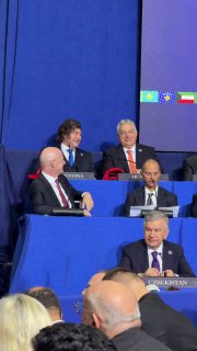 Милей и Орбан спелись на заседании «Совета мира»