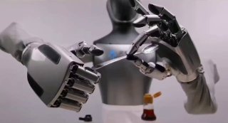 Робот-пельменник