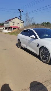 Беспилотные грузовики в китайских деревнях