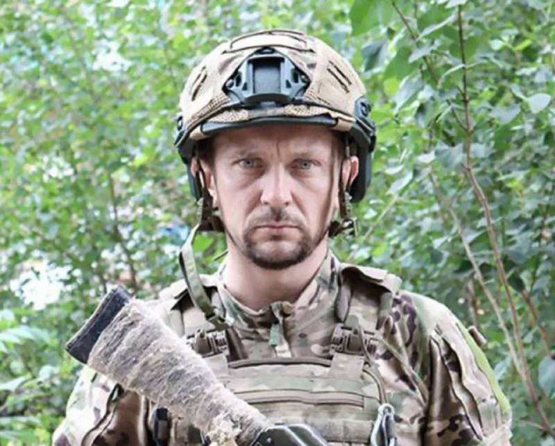 Младший сержант вытащил раненого сослуживца с поля боя