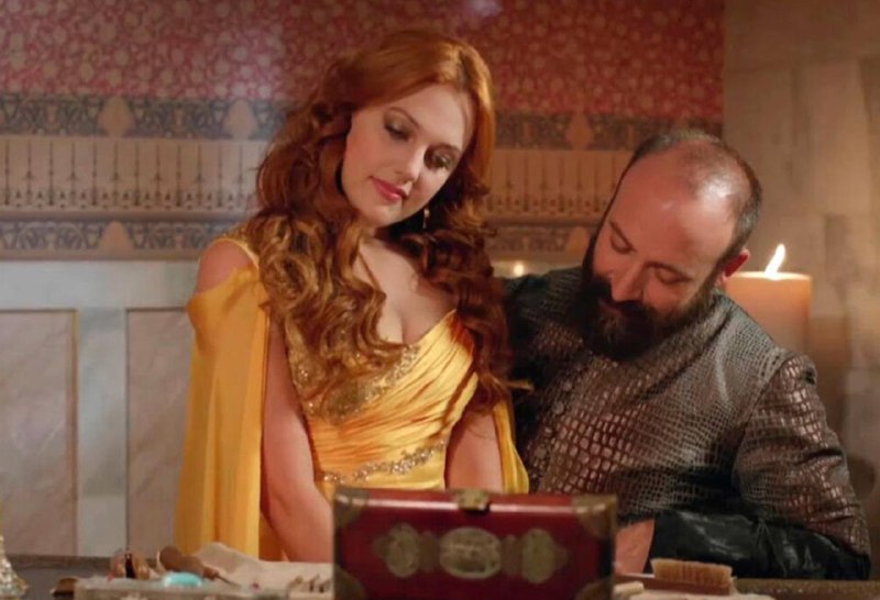 Депутат Госдумы назвал россиянок, выходящих замуж за турок, "идиотками"