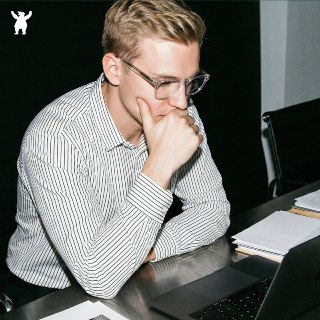 Половина владельцев малого и среднего бизнеса платит за нейросети