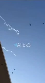 Атака на ОАЭ: работа ПВО и прилет ракеты в Порту-Зайед