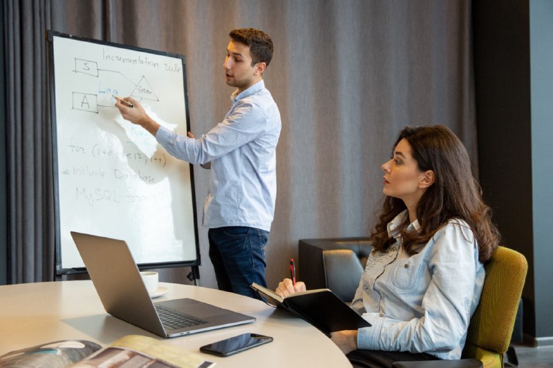 Работодателям грозит штраф за отказ оплачивать наставничество