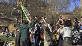 Акция в Тулузе в поддержку свободного Ирана и реакция в Москве