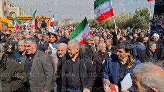 Митинг в Тегеране в поддержку Хаменеи