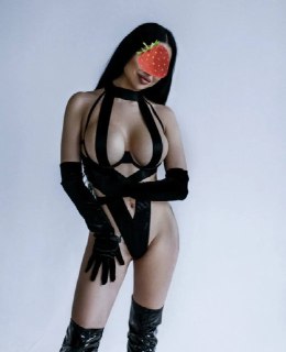 Критика поведения пользователей в комментариях: «тупорылые курицы» и «Red Flag»