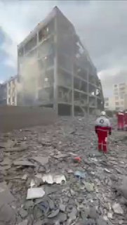 Кадры разрушений в жилых районах Тегерана после атак Израиля и США