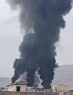 Аэропорт и склады в Кермане подверглись атаке и взрыву