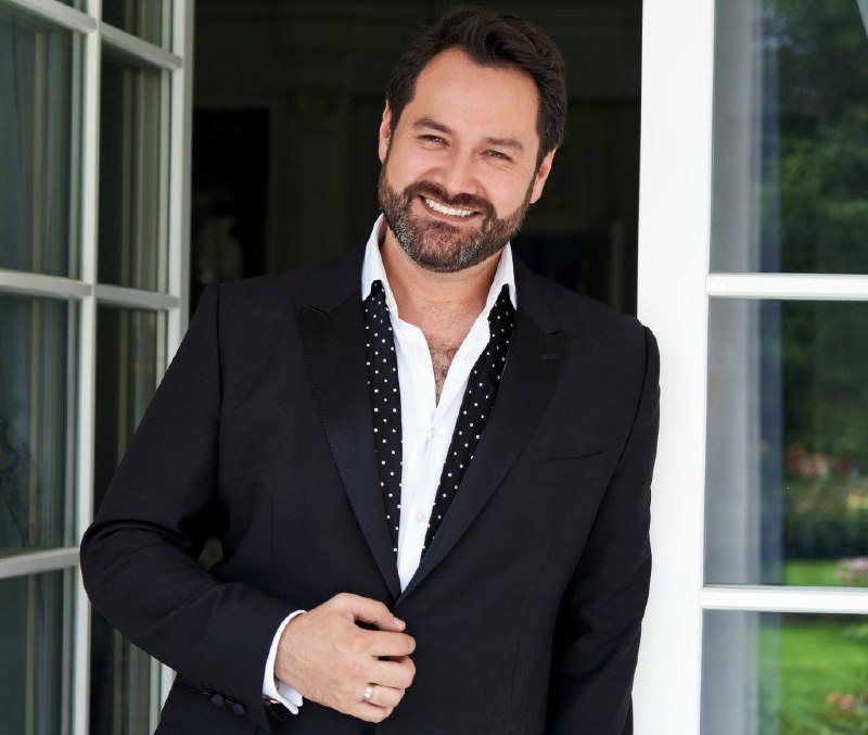 Ильдар Абдразаков возглавил Михайловский театр