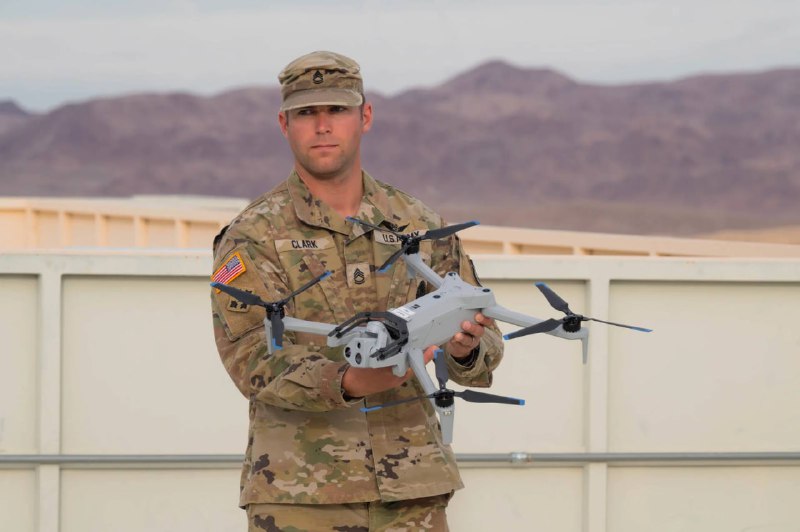 Кража военных дронов Skydio X10D расследуется в США