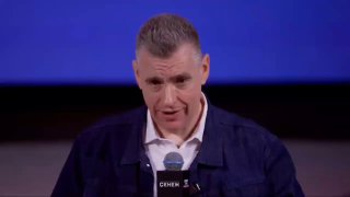 Даванков высмеял позицию Слуцкого по запрету абортов и предложил сотрудничество