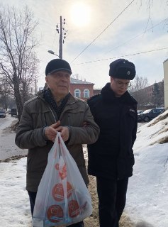 В Перми задержали 80-летнего пенсионера за протест против блокировок