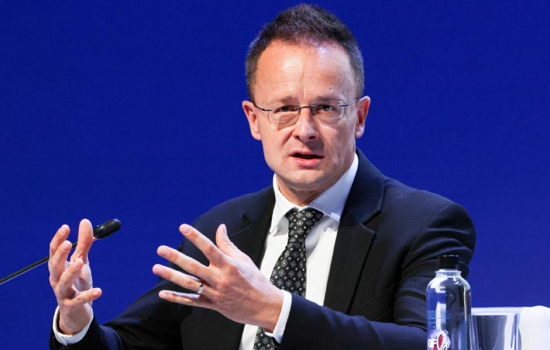 Венгрия пригрозила заблокировать кредит и санкции ЕС из-за транзита нефти