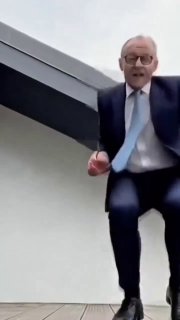 Канцлер Германии Мерц прокомментировал фейковое видео с танцами