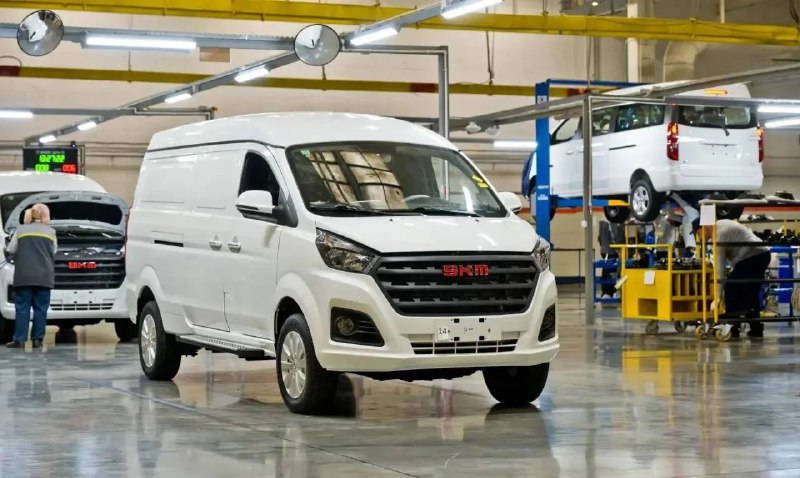 АвтоВАЗ начал выпуск коммерческих автомобилей SKM