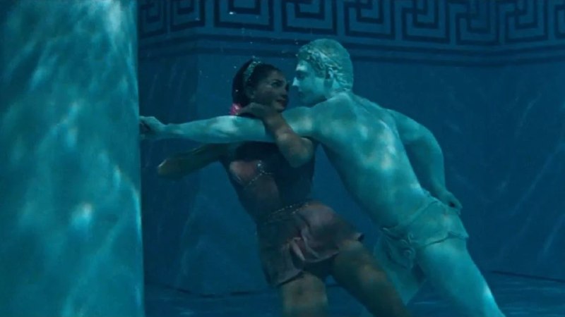 Подборка классических фильмов: от «Возлюбленной Юпитера» до «Монголов»