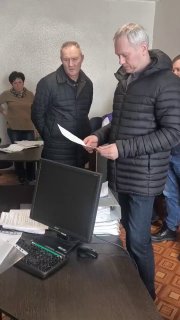 Губернатор проконтролировал выплаты фермерам Новосибирской области за погибший скот