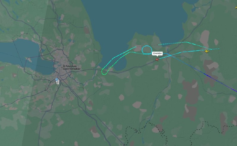 Самолёт «России» подал сигнал бедствия над Ленобластью