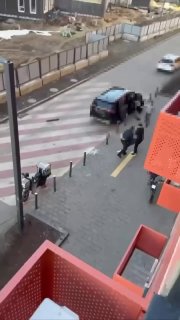 В Москве полиция проверяет инцидент с «похищением» девушки, которое оказалось помощью родственников