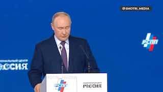 Путин: компаниям нужно сохранять благоразумие, а не гнаться за конъюнктурными доходами