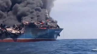 Иран ударил по контейнеровозу в Ормузском проливе