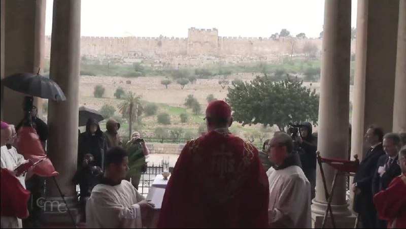 Кардинал провел Вербное Воскресенье на Масличной горе из-за ограничений доступа к Храму Гроба Господня